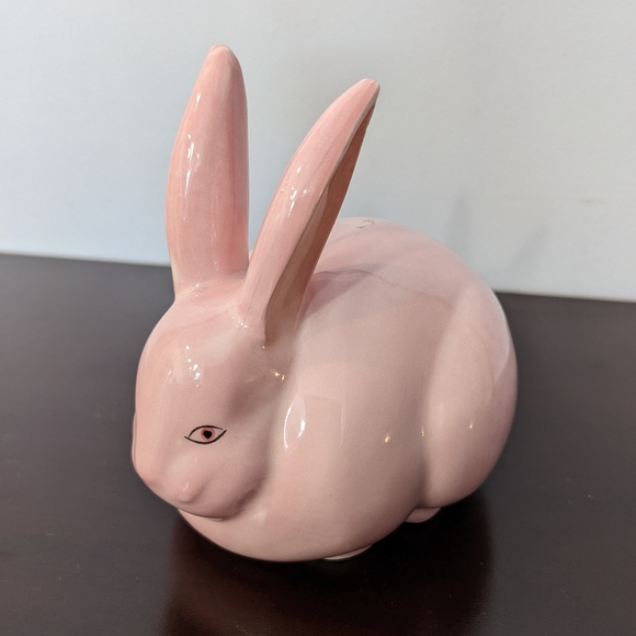 Japan Other - Chic Pink Rabbit Decor Accent